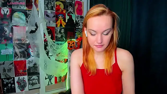 Ida FaneStain online show from 10-31-25, 02:41