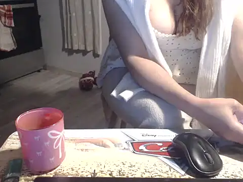 Snapshot of nefesimol chatting on 10-13-25, 08:10 nefesimol online show from 10-13-25, 08:10