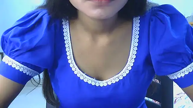 Snapshot of Aarti_misty71 chatting on 06-15-26, 05:29 Aarti misty71 online show from 06-15-26, 05:29