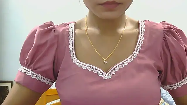 Snapshot of Aarti_misty71 chatting on 07-27-26, 05:47 Aarti misty71 online show from 07-27-26, 05:47