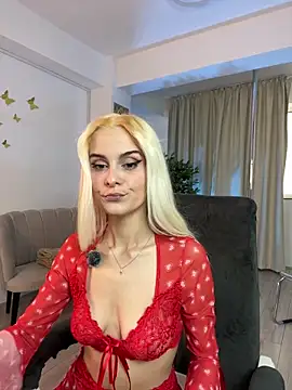 SelenaDaze online show from 03-18-26, 06:05