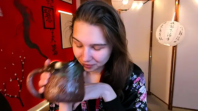 TessaMill online show from 09-14-25, 05:19