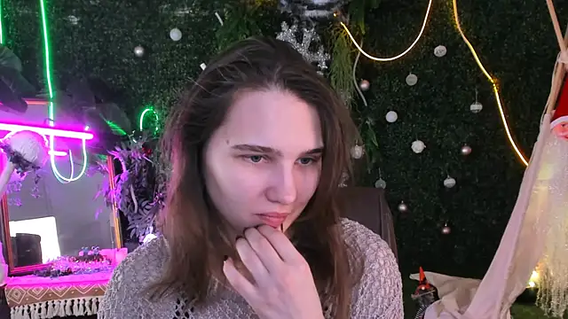 TessaMill online show from 12-17-25, 09:25