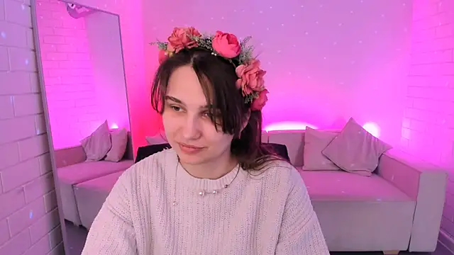 Snapshot of TessaMill chatting on 04-23-26, 05:25 TessaMill online show from 04-23-26, 05:25