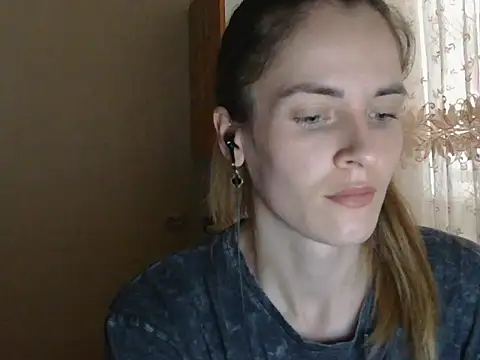 Snapshot of JayeTyler chatting on 11-15-25, 06:39 JayeTyler online show from 11-15-25, 06:39