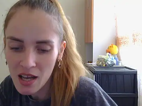 Snapshot of JayeTyler chatting on 11-13-25, 08:29 JayeTyler online show from 11-13-25, 08:29