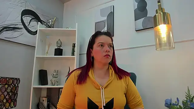 Snapshot of VeronicaBlake chatting on 06-01-26, 01:22 VeronicaBlake online show from 06-01-26, 01:22