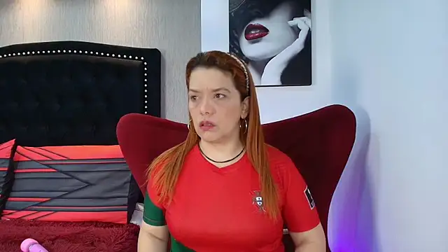 Snapshot of VeronicaBlake chatting on 09-09-25, 01:09 VeronicaBlake online show from 09-09-25, 01:09