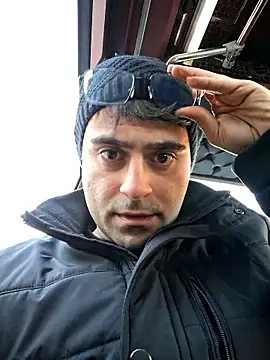 Obstacless online show from 01-13-26, 05:55