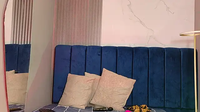 kiaratentation online show from 04-13-26, 07:18