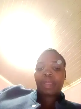 ShySexyBaddiexx online show from 02-12-26, 02:11