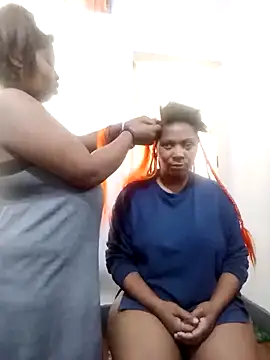 ShySexyBaddiexx online show from 11-19-25, 08:25