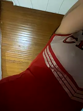 oh nina online show from 10-31-25, 01:24