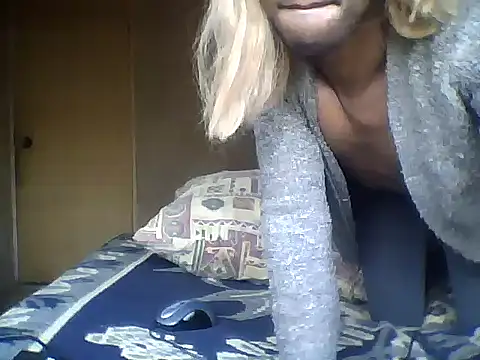 Snapshot of Blackyfreackygay chatting on 06-04-26, 08:52 Blackyfreackygay online show from 06-04-26, 08:52