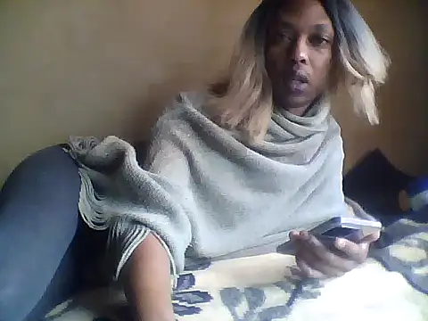 Snapshot of Blackyfreackygay chatting on 06-19-26, 08:42 Blackyfreackygay online show from 06-19-26, 08:42