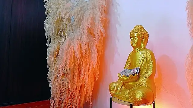 JulietaDavis online show from 03-06-26, 09:37