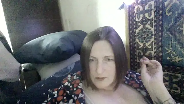 Snapshot of AllaSowinskaya chatting on 04-29-26, 10:52 AllaSowinskaya online show from 04-29-26, 10:52