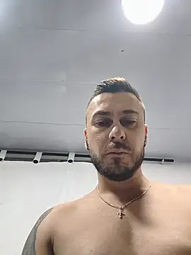 Snapshot of deibyzapata chatting on 06-23-26, 03:04 deibyzapata online show from 06-23-26, 03:04