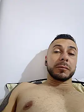Snapshot of deibyzapata chatting on 03-27-26, 12:41 deibyzapata online show from 03-27-26, 12:41