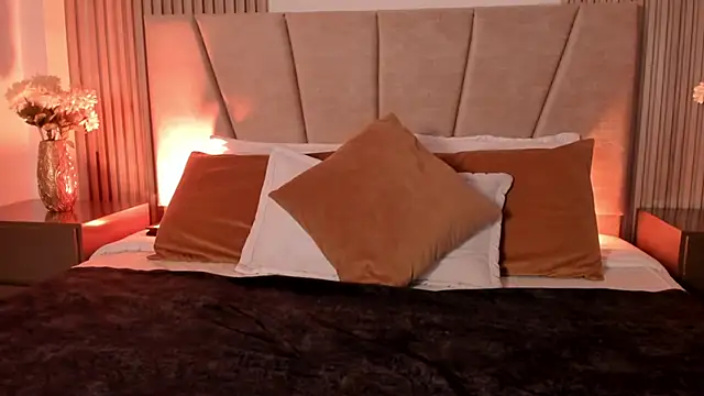 Victoria Beaumont online show from 10-18-25, 11:56