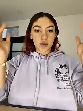 Victoria Beaumont online show from 03-25-26, 11:09