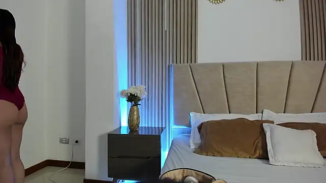 Victoria Beaumont online show from 02-26-26, 11:54