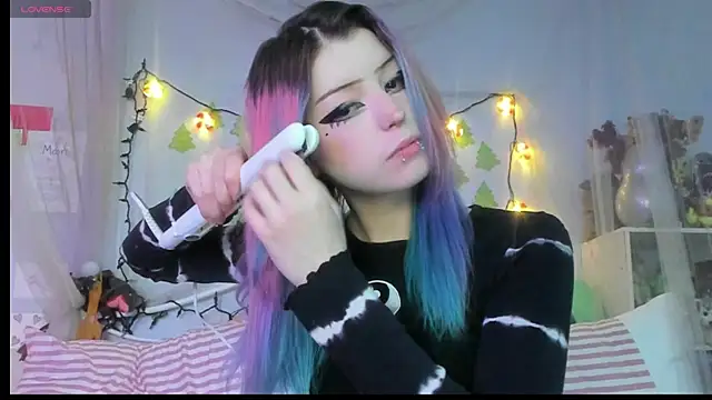 bunnyislewd online show from 12-17-25, 05:34