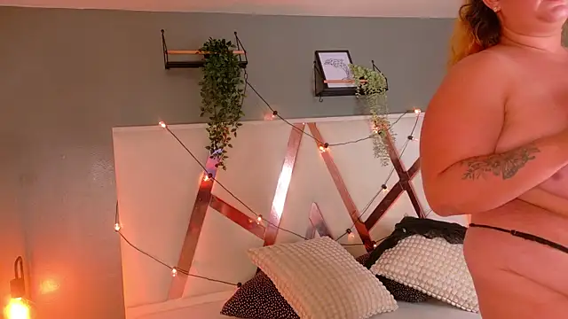 JenaCooper  online show from 04-07-26, 02:35