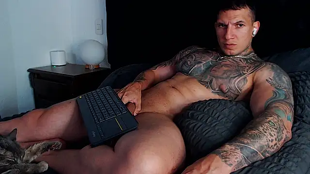 Snapshot of Shane_Clay chatting on 04-23-26, 05:36 Shane Clay online show from 04-23-26, 05:36