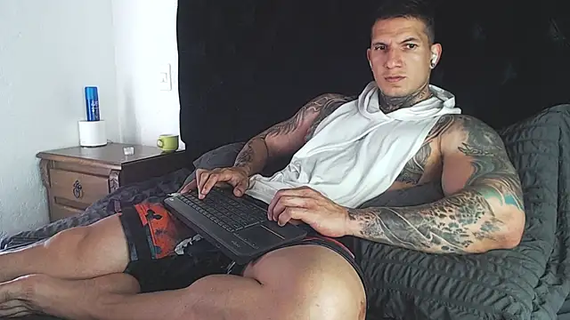 Shane Clay online show from 04-09-26, 06:36