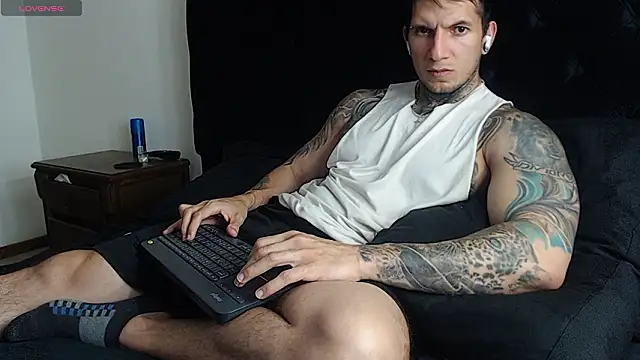 Shane Clay online show from 02-05-26, 01:01