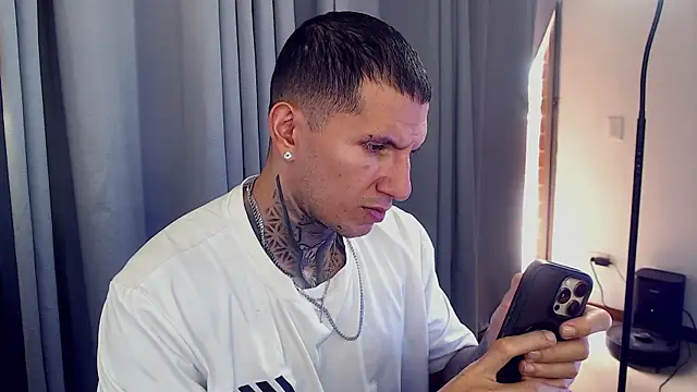 Shane Clay online show from 10-10-25, 05:03