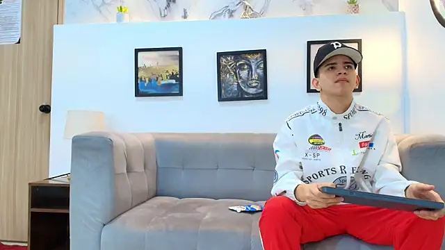 TWINKS FRIENDS online show from 02-26-26, 01:22