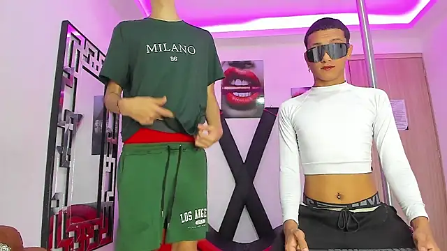 TWINKS FRIENDS online show from 10-14-25, 07:31