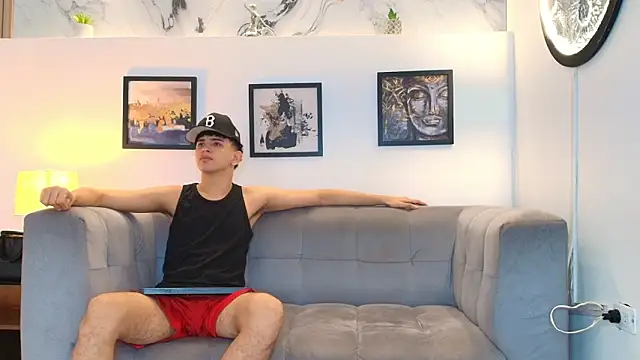 TWINKS FRIENDS online show from 03-05-26, 01:19