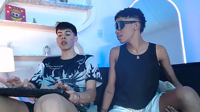 TWINKS FRIENDS online show from 09-13-25, 01:27