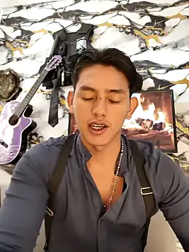 Hiroshi Shen online show from 04-22-26, 02:13