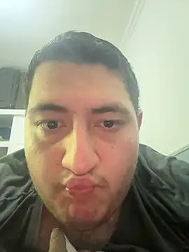 fanalistfinan online show from 10-31-25, 04:31