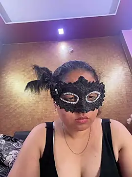 Iampriyaaa15 online show from 07-20-26, 06:43
