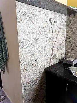 Iampriyaaa15 online show from 11-14-25, 11:47