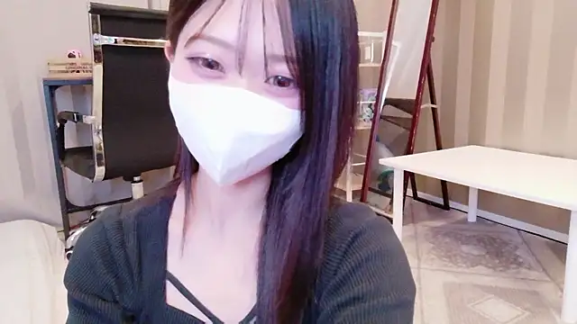 Snapshot of OSUSHI-CHAN chatting on 06-07-26, 07:30 OSUSHI-CHAN online show from 06-07-26, 07:30