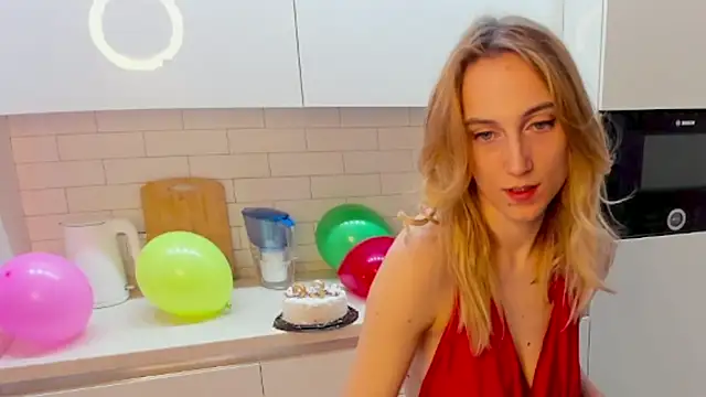 Snapshot of graseflower chatting on 05-19-26, 01:56 graseflower online show from 05-19-26, 01:56