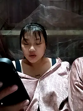 Snapshot of memeto_sexy chatting on 09-24-25, 06:36 memeto sexy online show from 09-24-25, 06:36