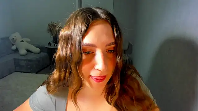 Snapshot of Wise_Bunny chatting on 07-21-26, 12:35 Wise Bunny online show from 07-21-26, 12:35
