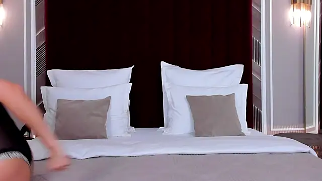 KatherineJan online show from 04-09-26, 03:08