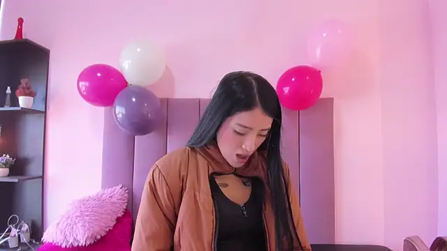 violet myerrs online show from 11-07-25, 12:42