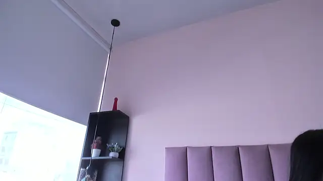 violet myerrs online show from 11-29-25, 01:44