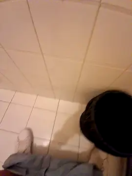 Snapshot of Nuno193 chatting on 06-19-26, 11:38 Nuno193 online show from 06-19-26, 11:38