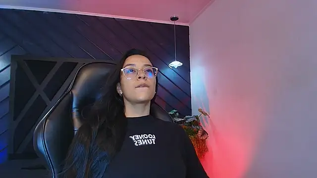 zoe martins  online show from 03-16-26, 05:16