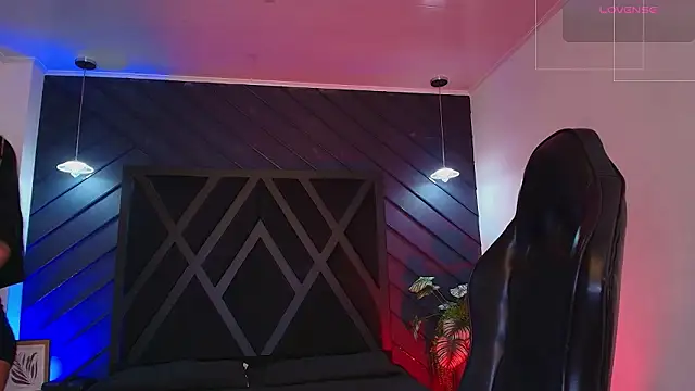 zoe martins  online show from 03-19-26, 05:24